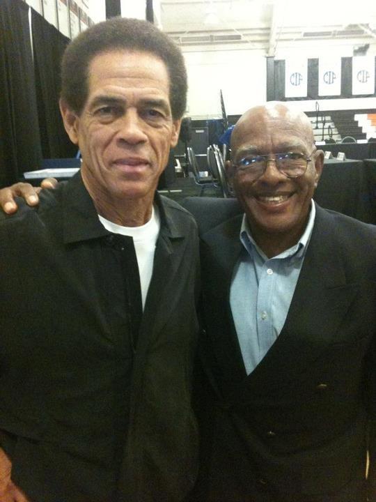 1043885_10201512164072976_1610774010_n