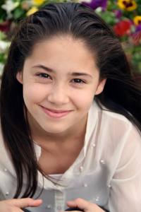 Brittnii Garcia Pruett as Angel Reyes